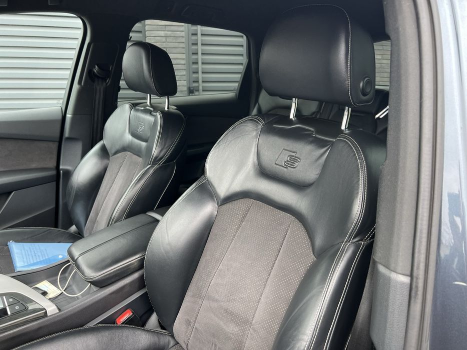 Авто Audi Q7 3.0 TDI