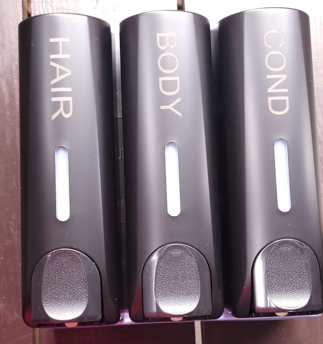 Дозатор у ванну кімнату