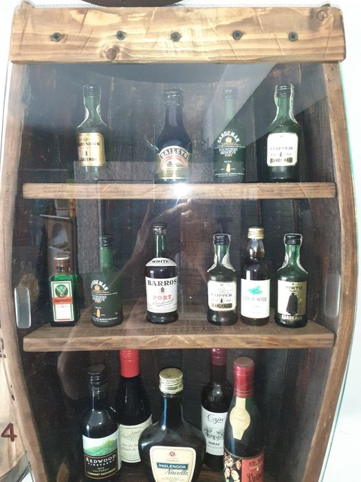 Garrafeira pipa vintage