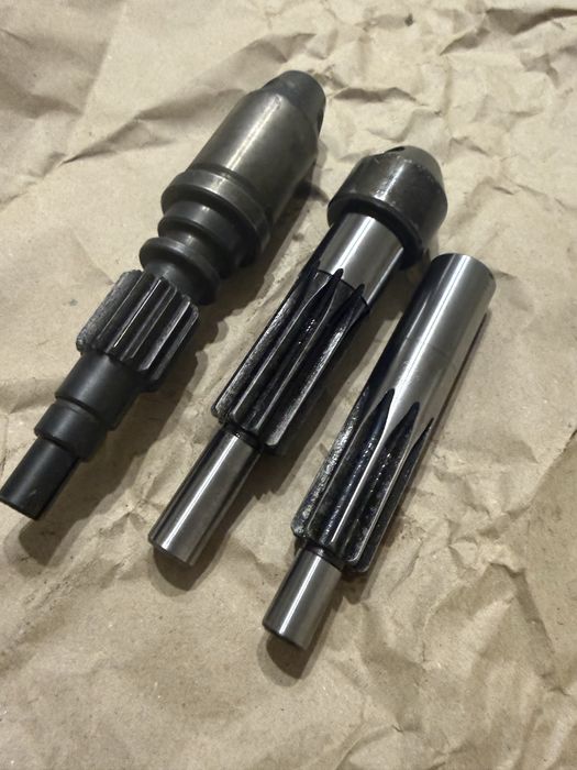 Вал шестерня, шлицева втулка, запчастини на свердлильний верстат 2м112