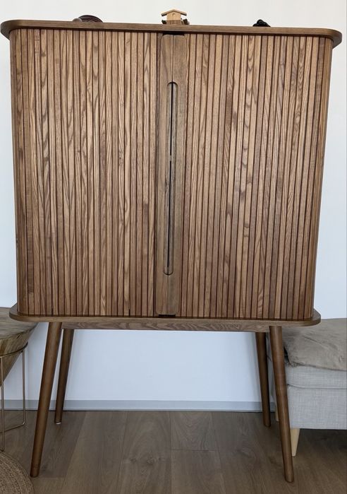 Móvel Bar  – Estilo Mid-Century Modern