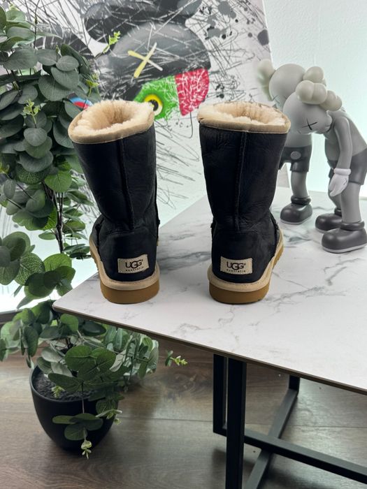 Зимові ботінки UGG 37 розмір Е9610