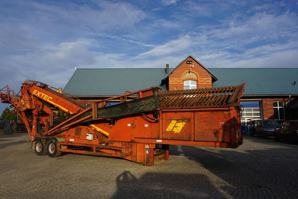 Extec ST 5000 Turbo  Mobilny przesiewacz na kołach