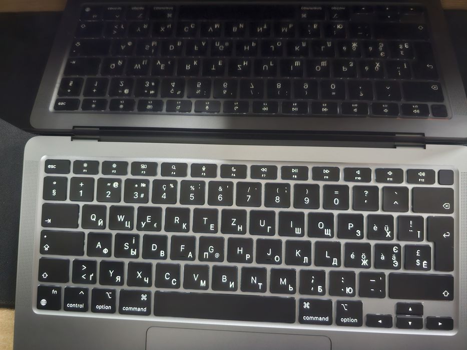 Macbook air m1 8/256