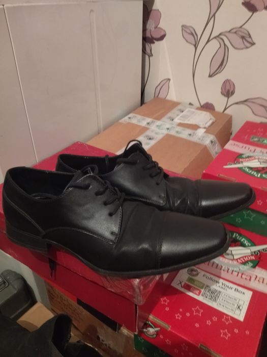 Продам чоловічі туфлі
