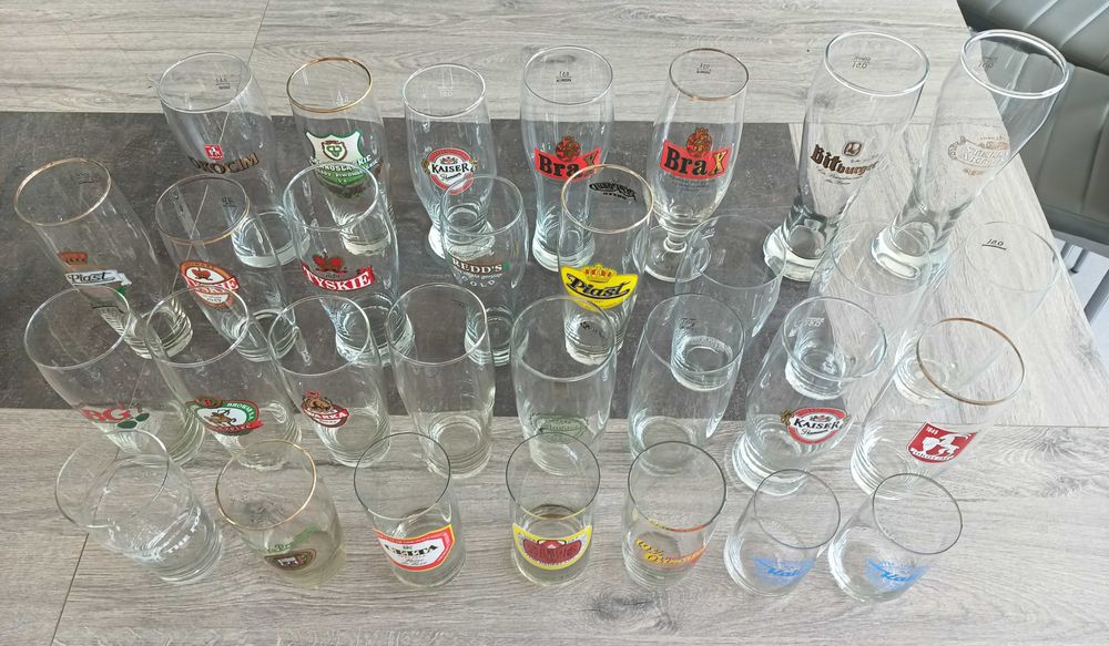Zestaw szklanek kufli 0,3L i 0,5L 30szt.