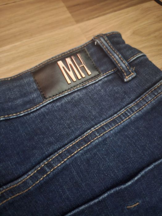 Nowe dzinsy granatowe