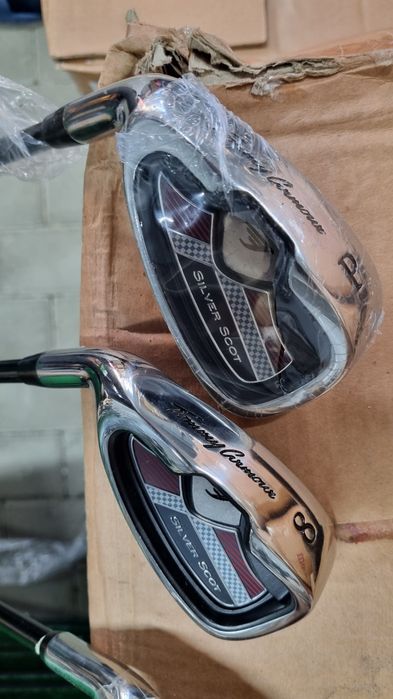 Kije golfowe irony 8 i P Nowe Lewe