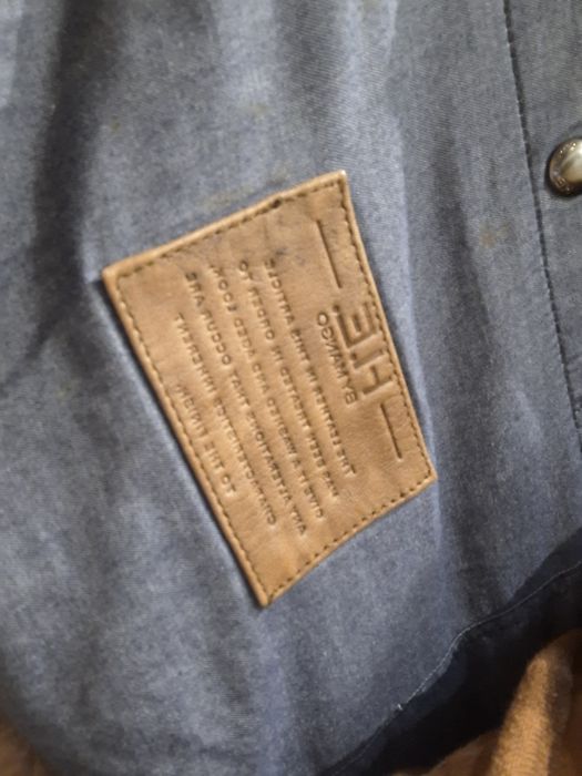 Blusão em couro verdadeiro Tam. L