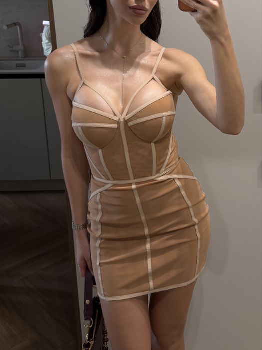 Продам  жіночу сукню Bustier brand