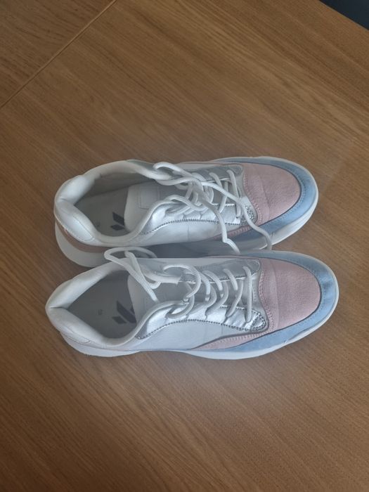 Ténis tamanho 40