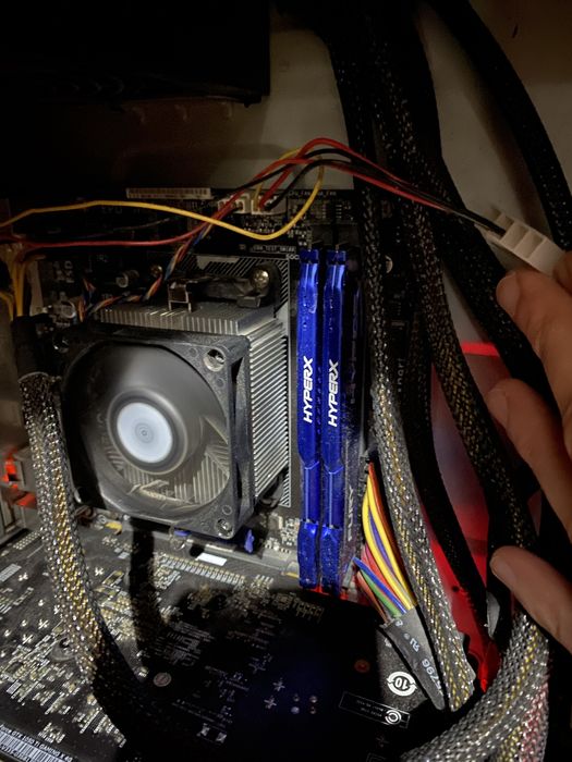 Продам полностью рабочий ПК