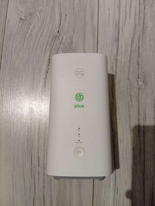 Router BROVI 5G CPE 5 2.4 / 5 GHz  Zasilacz w zestawie.