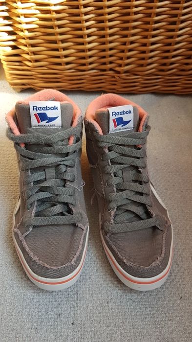 Buty firmy  Reebok dla dziewczynki rozm 37
