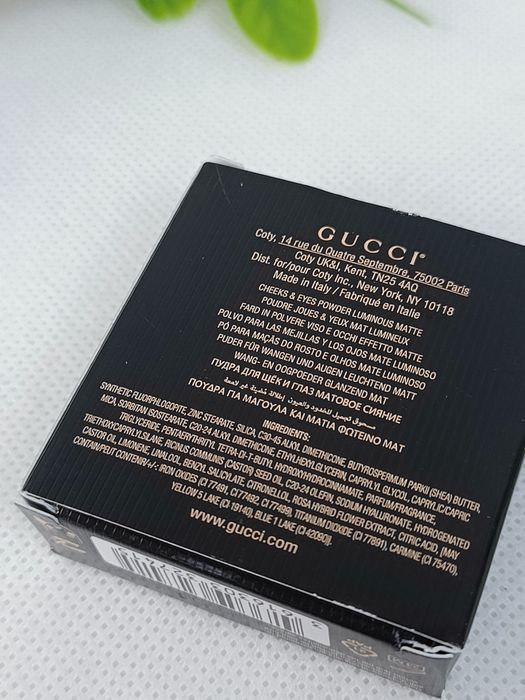 Gucci Blush de Beauté 04 Bright Coral – Róż do policzków i oczu