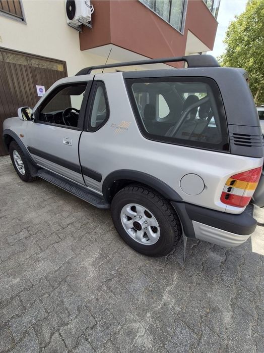 Opel Fontera 2.2 DTI