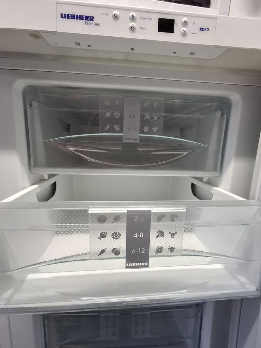 Морозильна камера Liebherr model GP1366