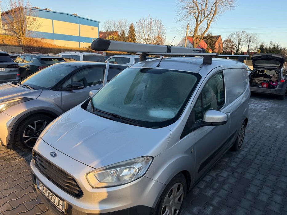 Tuba z bagażnikiem Ford Curier