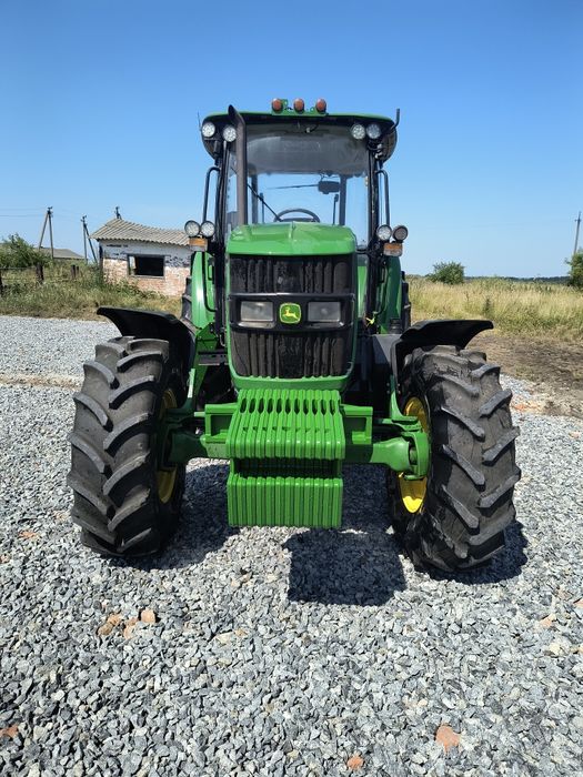 John deere 6135B