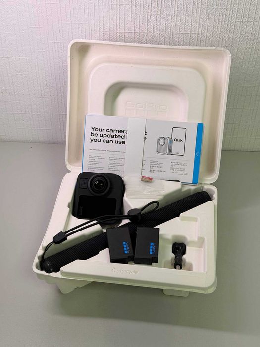 Екшн-камера GoPro Max 2 360 True 8K, повний комплект
