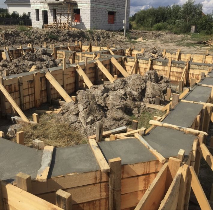 ФУНДАМЕНТНІ роботи, та всі інші будроботи..