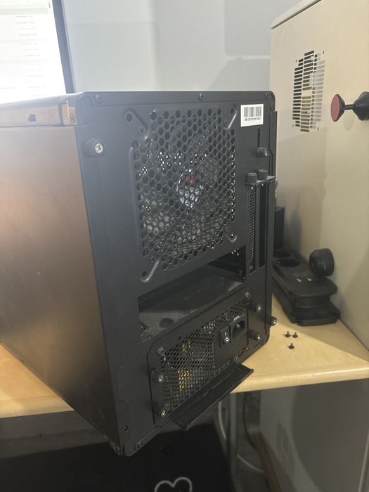 Computador completo intel i7 2600k+16GBRam+ SSD256GB+CaixaITx