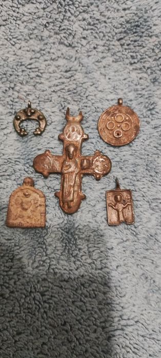 Продам колечки персні різні