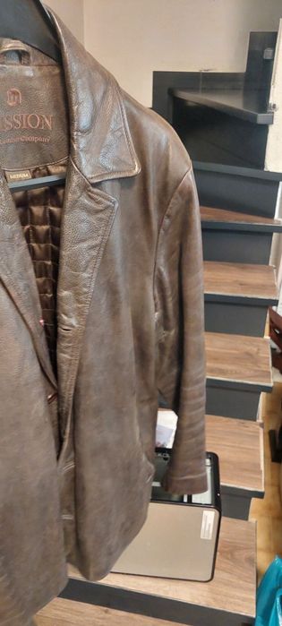 Vendo casaco de cabedal