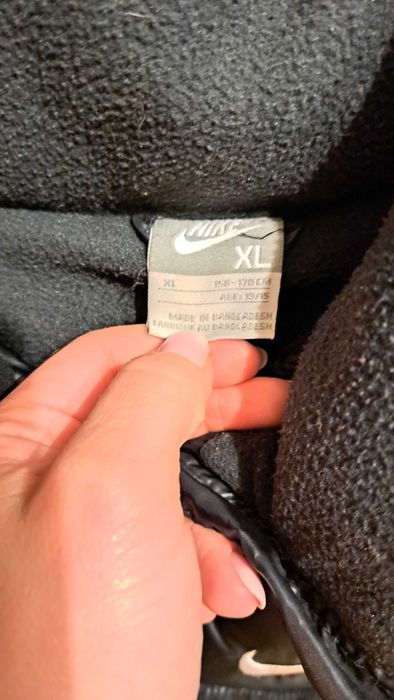 Bezrękawnik czarny gruby Nike S