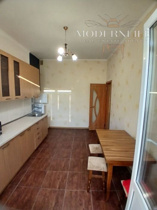 Продаж 1к квартири вул. Градинская 7