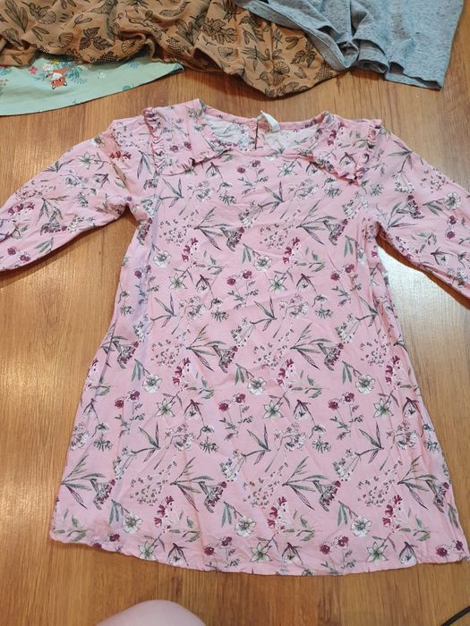 Zestaw paka sukienek sinsay, h&m, pepco, primark, 5.10.15 r. 116-122