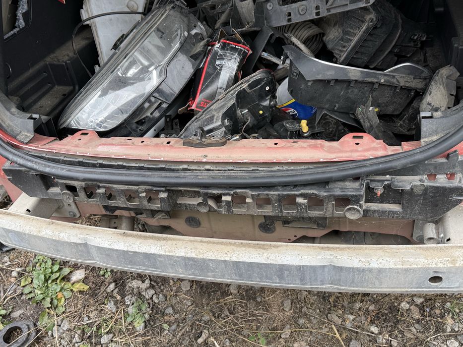 Усилитель заднього бампера задня панель citroen c5 aircross