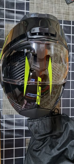 Capacete modelar ls2