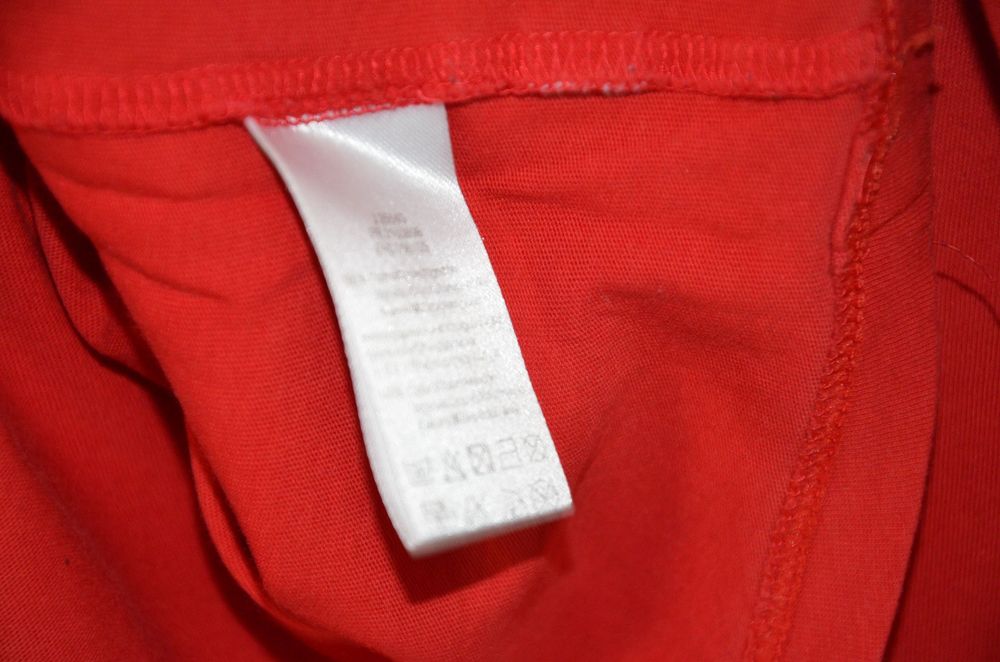 bluzka Hugo Boss czerwona XS 12 lat