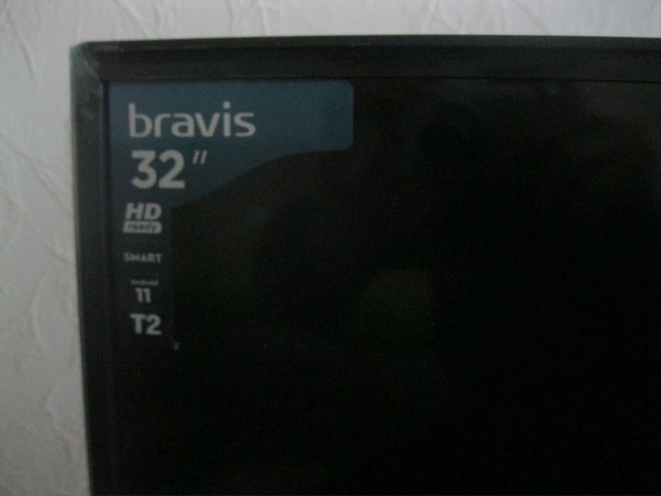 BRAVIS 32k5000h т2