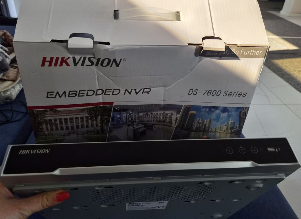 Hikvision DS-7608NI-K2 – rejestrator NVR plus dysk WD 2T