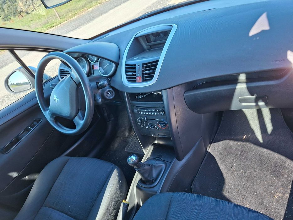 Vendo Peugeot 207 1.4 gasolina