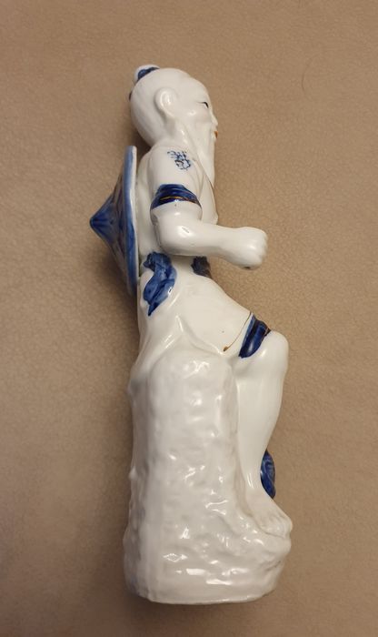 Porcelanowa figurka Chińczyka, dla kolekcjonera