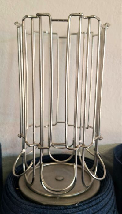 Stojak na kapsułki do kawy Tchibo