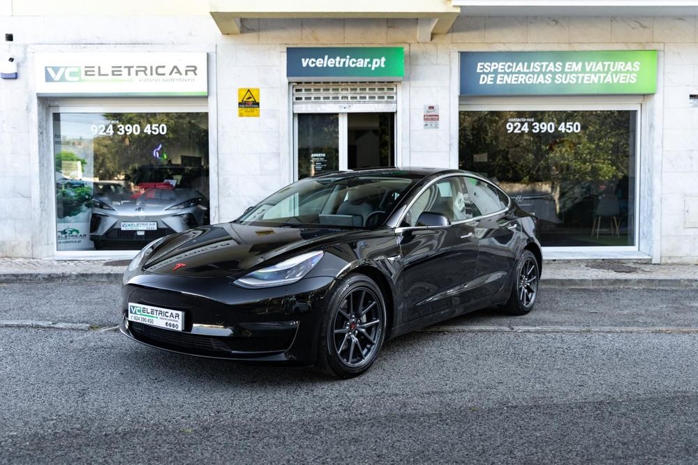 Tesla Model 3 Long-Range Dual Motor AWD