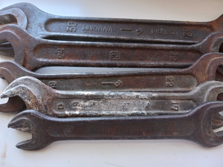 КЛЮЧІ гаєчні різні