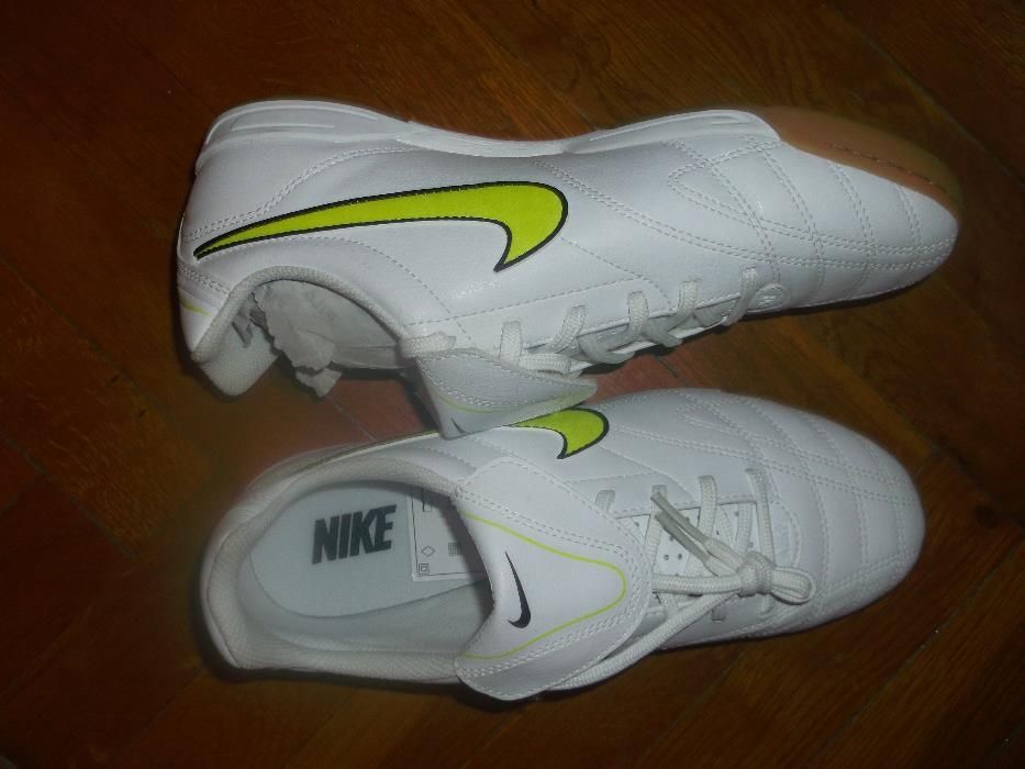 Nike Tiempo Natural III IC