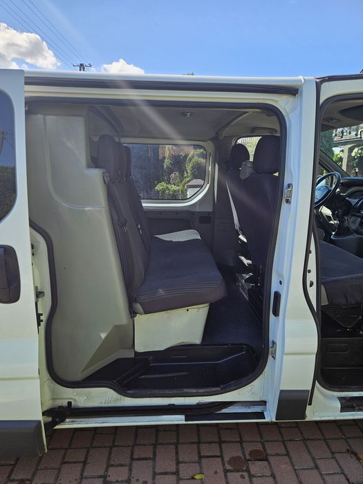 Renault Trafic 2.0, L2H1, 2008r.