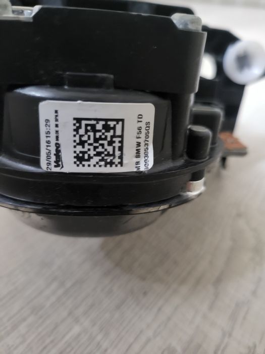 Продам  линзу светодиоднаые BMW x1 f48 Адаптированы