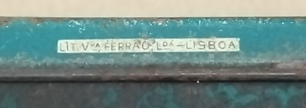 Lata muito antiga Lit. Viúva Ferrão Lda. Lisboa