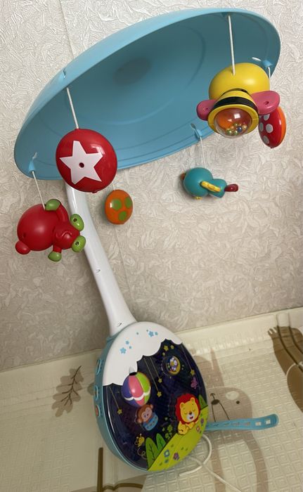 Мобіль на ліжечко