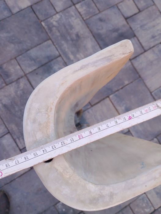 Noga pod umywalkę porecanowa  66cm