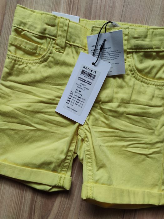 Neonowe szorty krótkie spodenki żółty neon rozmiar 98