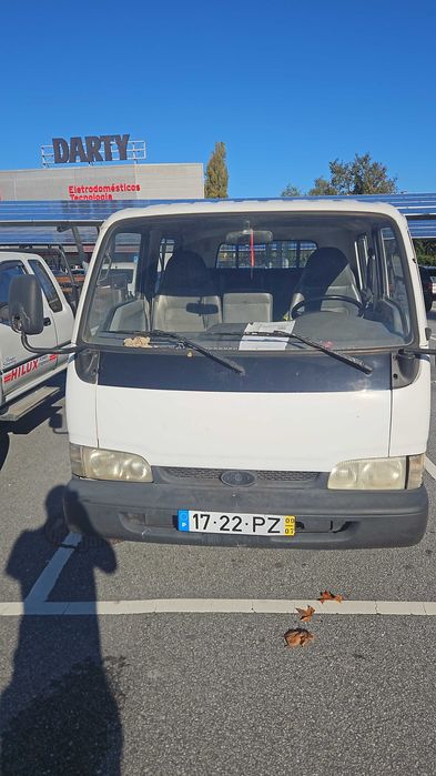 Vendo kia  k2700 ano 2000