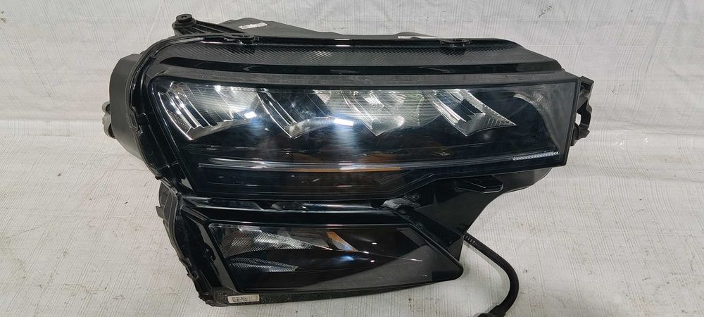 Lampa Prawa Led Przód Skoda Karoq Idealna